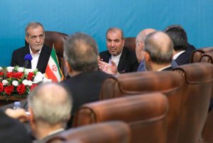 نشست با تجار و فعالان اقتصادی در عراق