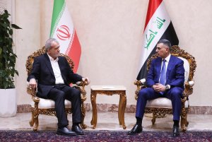 دیدار استاندار و جمعی از مقامات محلی با دکتر پزشکیان