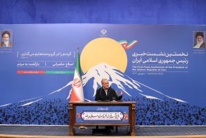 احقاق حقوق همه مردم ایران فارغ از نژاد، قومیت، مذهب و اعتقاد از رویکردهای اصلی دولت چهاردهم است/ چاره‌ای نداریم جز اینکه موضوع FATF را حل کنیم/ برای حفظ امنیت مردم و کشورمان نیاز به قدرت دفاعی داریم و آن را کنار نخواهیم گذاشت/ رفع فیلترینگ از سوی وزارت ارتباطات در حال برنامه‌ریزی و در دستور کار است/ تعامل با کشورهای بریکس و دیگر کشورهای منطقه، تحریم‌ها را بی‌اثر خواهد کرد