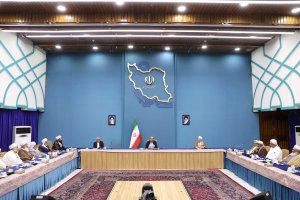 بزرگترین معروف وفاق و خطرناک‌ترین منکر تفرقه و اختلاف است/ غیرت دینی ما باید در زمینه ظلم، بی‌عدالتی و ریخته شدن خون فلسطینیان به جوش بیاید/ وعده رئیس جمهور برای رسیدگی به مطالبات و دغدغه‌های هم‌میهنان اهل تسنن
