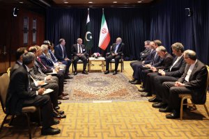 دکتر پزشکیان: صهیونیست‌ها و حامیان آنها در سایه چند دستگی میان مسلمانان اینگونه گستاخانه مرتکب جنایت می‌شوند/ شهباز شریف: حملات اسرائیل به لبنان ثابت می‌کند، نتانیاهو قصد توقف جنایاتش را ندارد و به دنبال گسترش درگیری‌ها در تمام منطقه است