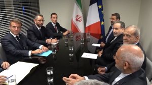 دیدار روسای‌جمهور ایران و فرانسه/ تداوم جنایات رژیم صهیونیستی می‌تواند وضعیت را از کنترل خارج کند

