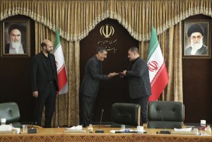  مراسم تکریم و معارفه 