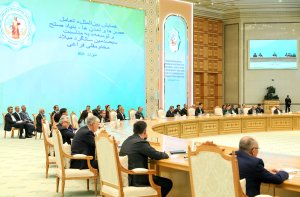 قوام و پایداری روابط دوستانه میان ملت‌ها، وامدار فعالیت‌ها و دغدغه‌های عالمان و شارحان اخلاق و معنویت است
