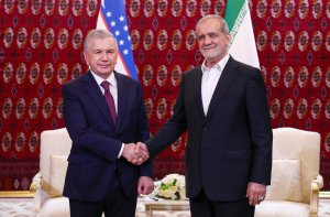 دیدار روسای جمهور ایران و ازبکستان