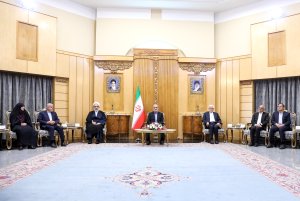 توسعه ارتباطات میان کشورهای عضو بریکس گامی موثر برای برون‌رفت از چالش یکجانبه‌گرایی و تمامیت خواهی آمریکا در جهان است
