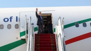 غادر الدکتور بزشکیان طهران متوجها الی روسیا