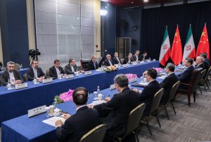 تاکید سران ایران و چین بر گسترش روابط فیمابین و برقراری آتش‌بس به عنوان کلید کاهش تنش در منطقه
