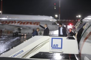 دکتر پزشکیان روسیه را به مقصد تهران ترک کرد
