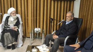 دیدار رئیس‌جمهور با آیت‌الله نوری همدانی 
