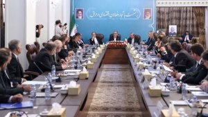  Iran, Iraq agree on plan for long-term comprehensive strategic cooperation  
