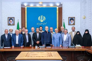 شرط اصلاح وضعیت کشور رسیدن به وفاق حول ارزش‌های مشترک و استفاده از ظرفیت همه نیروهای نخبه است
