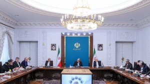 Iran president says government determined to develop blue economy