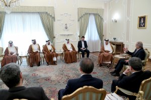 دکتر پزشکیان: ایران بر روابط گسترده‌تر و عمیق‌تر با کشور دوست و همسایه قطر تأکید دارد/ نخست وزیر قطر: همواره برای ایران یک همپیمان قوی و مورد اعتماد خواهیم بود
