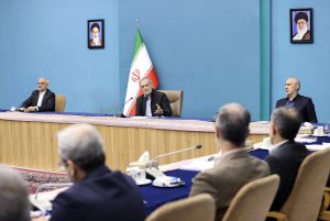 سران قوا مصمم به اجرای برنامه‌های تدوین شده برای سهولت در سرمایه‌گذاری و ایجاد بستر امن فعالیت‌های اقتصادی هستند
