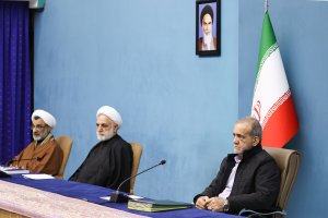 جلسه شورای عالی انقلاب فرهنگی