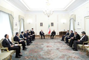 دکتر پزشکیان: اجرای توافق جامع میان ایران و چین را با جدیت پیگیری می‌کنیم/ ژانگ گوا چینگ: ایران شریک مهم و راهبردی چین است