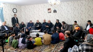 President Pezeshkian pays unannounced visit to charity center in Tehran 