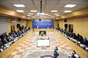 Pezeshkian says universities capable of solving problems