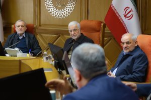 Pezeshkian chairs meeting on energy management solutions