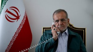 Pezeshkian follows up on measures taken in aftermath of Jiroft flooding 