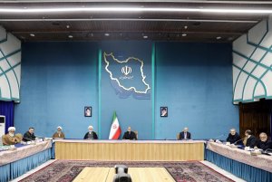 توقف اجرای مصوبه افزایش ظرفیت رشته‌های پزشکی و دندانپزشکی پس از سال چهارم
