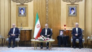Pezeshkian: Iran seeks regional consensus to stop Zionist regime’s crimes 