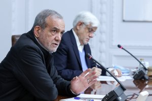 Pezeshkian says govt. determined to prevent expansion of capital city Tehran 