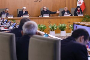 Pezeshkian instructs ministries, state bodies on key issues in cabinet meeting 
