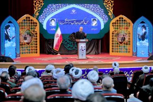 Pezeshkian addresses Natl. Prayer Congress, highlights significance of daily prayers in life   