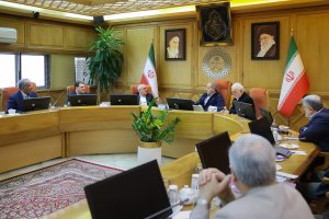 Pezeshkian chairs meeting with officials of Interior Ministry