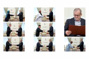 تسلیم استوارنامه سفرای کشورها به رئیس جمهور