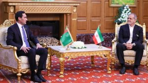 Turkmenistan, Iran presidents meet in Ashgabat