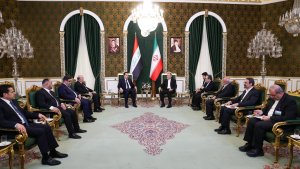 Iran president, Iraq PM discuss ways to enhance economic relations 

