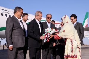 ورود رئیس جمهور به شهر چابهار