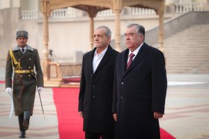 استقبال رسمی امامعلی رحمان از دکتر پزشکیان
