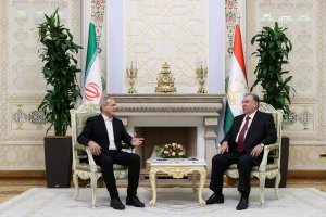 اللقاء الثنائی بین الرئیسین الایرانی و الطاجیکی