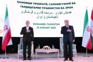 Pezeshkian: Iran ready to remove obstacles in way of trade with Tajikistan 

