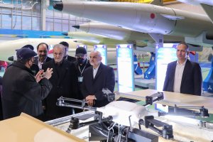 Pezeshkian tours exhibition showcasing state-of-the-art defense, space achievements