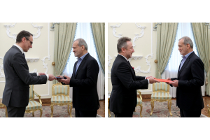 تسلیم استوارنامه سفرای جدید کشورهای سوئد و چک به رئیس جمهور