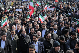 حضور در راهپیمایی پرشکوه 22 بهمن