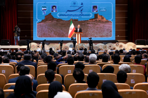 تحقق چشم‌انداز ترسیم شده از سوی رهبری معظم انقلاب نیازمند تحول در نگرش‌ها و مهارت‌هاست/ برای توسعه اقتصاد دریامحور در استان‌های ساحلی خلیج فارس برنامه داریم