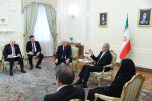 Pezeshkian meets foreign guests of 3rd Caspian Economic Forum