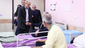 President Pezeshkian visits war veterans at Shahriar hospital  


