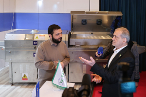 Pezeshkian visits University of Tehran's Club
