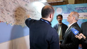 President attends 1st Madar Exhibition at University of Tehran's Club