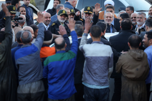 بازدید سرزده دکتر پزشکیان از مرکز ترک اعتیاد سروش/ افطار رئیس جمهور با مددجویان کمپ