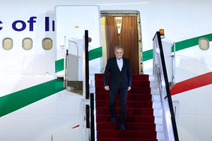 دکتر پزشکیان دقایقی پیش وارد تهران شد
