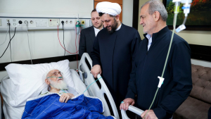 President Pezeshkian visits Ayatollah Nouri Hamedani at hospital