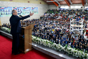 کسانی که می‌خواهند ایران را ضعیف نشان دهند، ایرانیان را نمی‌شناسند